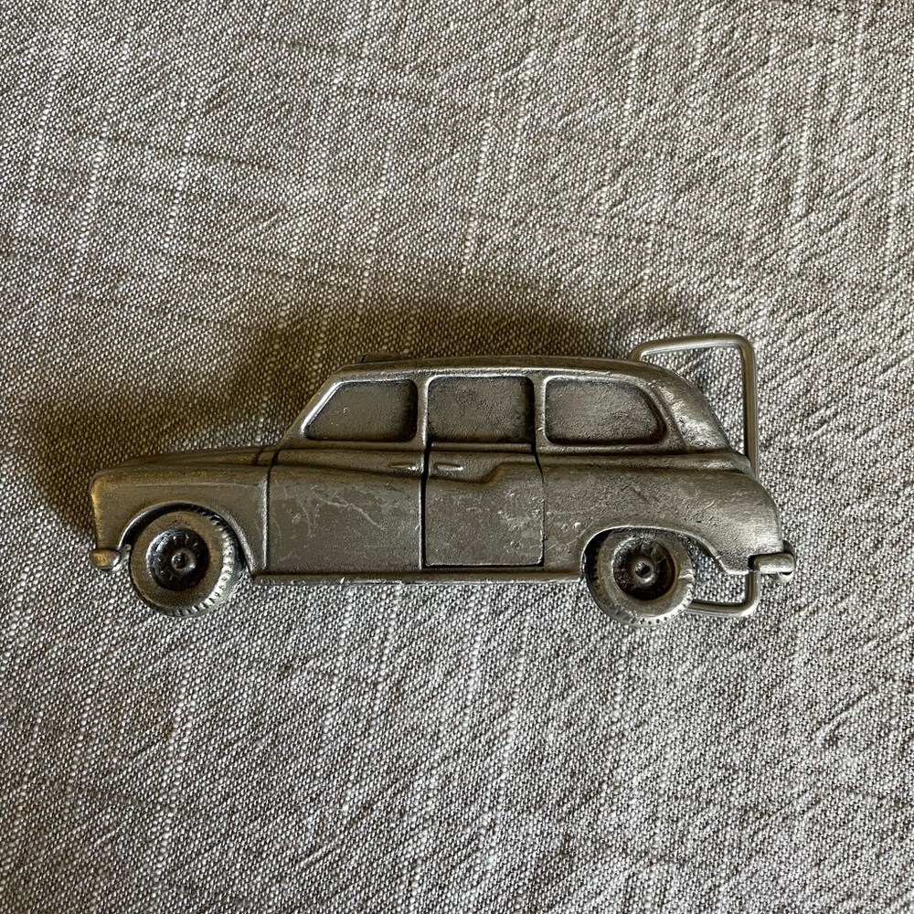 1993 belt buckle, made in Great Britain, exclusively for ULTIMATE